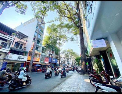 Аренда · 2 комн. · 40 м² · Quận 5, ул. Đường Trần Phú