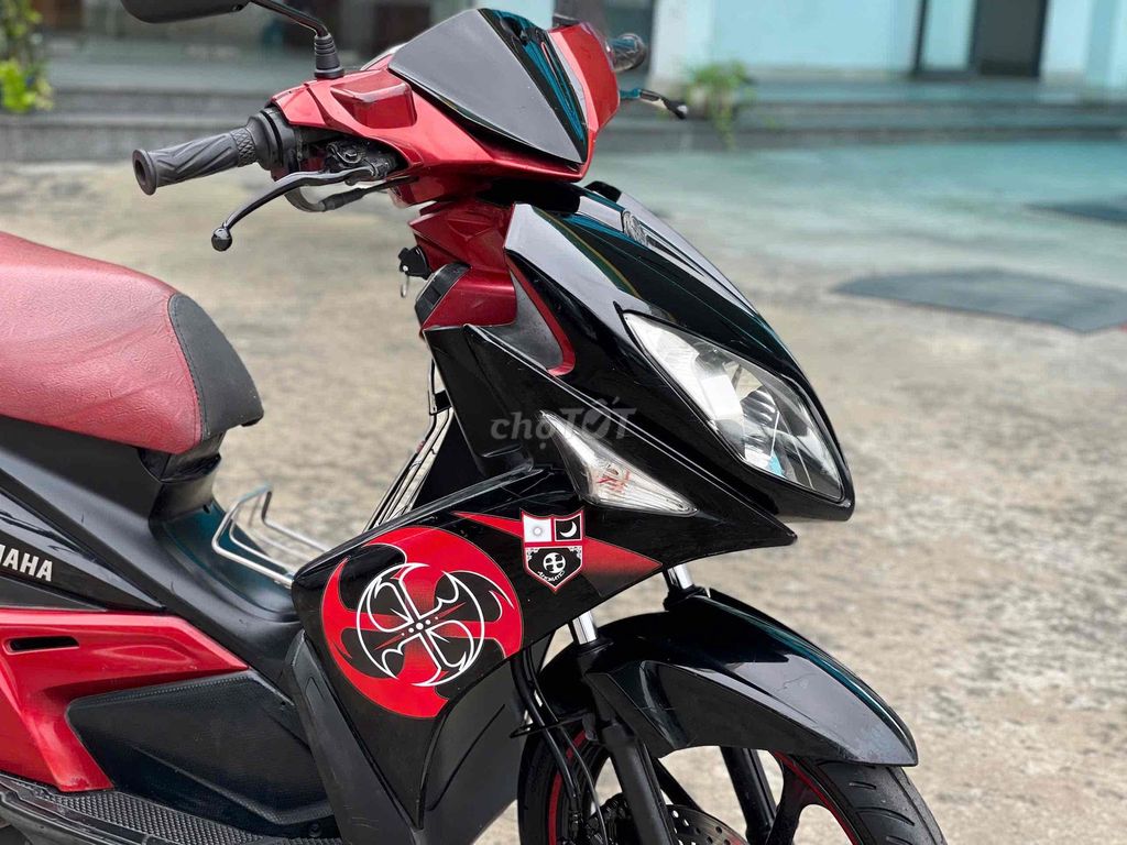 Yamaha Nouvo 4 2010 135 tem Limited Đen Đỏ. Mua bán Xe máy tại Quận Bình Tân Tp Hồ Chí Minh được đăng bởi BÙI TIẾN DŨNG hình 4