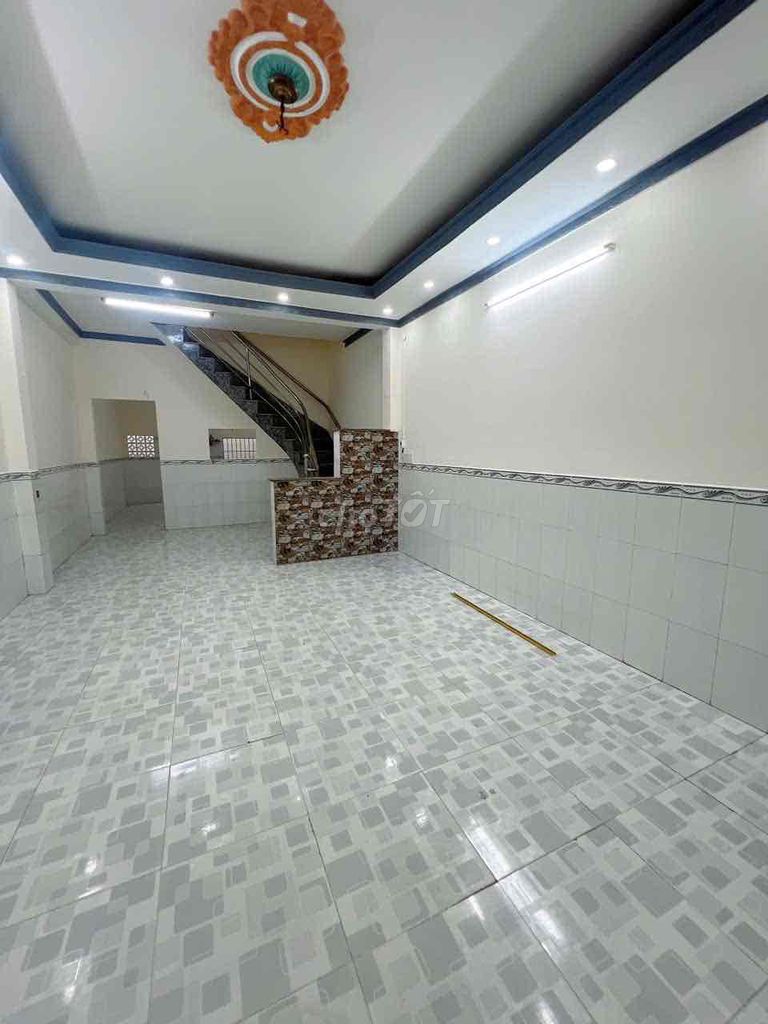 Rent · 3 bd · 100 м² · Quận Bình Tân, ул. Đường Lê Đình Cẩn