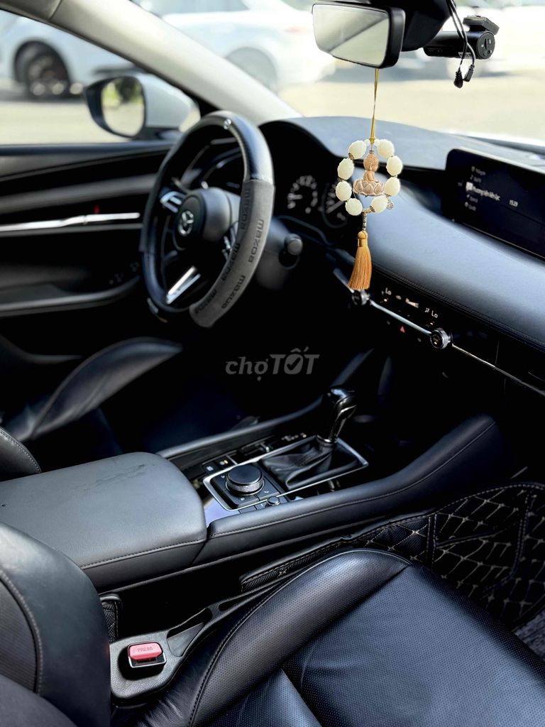 Mazda 3 2022 1.5L Luxury - 35000 km. Mua bán Ô tô tại Quận Thanh Khê Đà Nẵng được đăng bởi LeVy hình 12