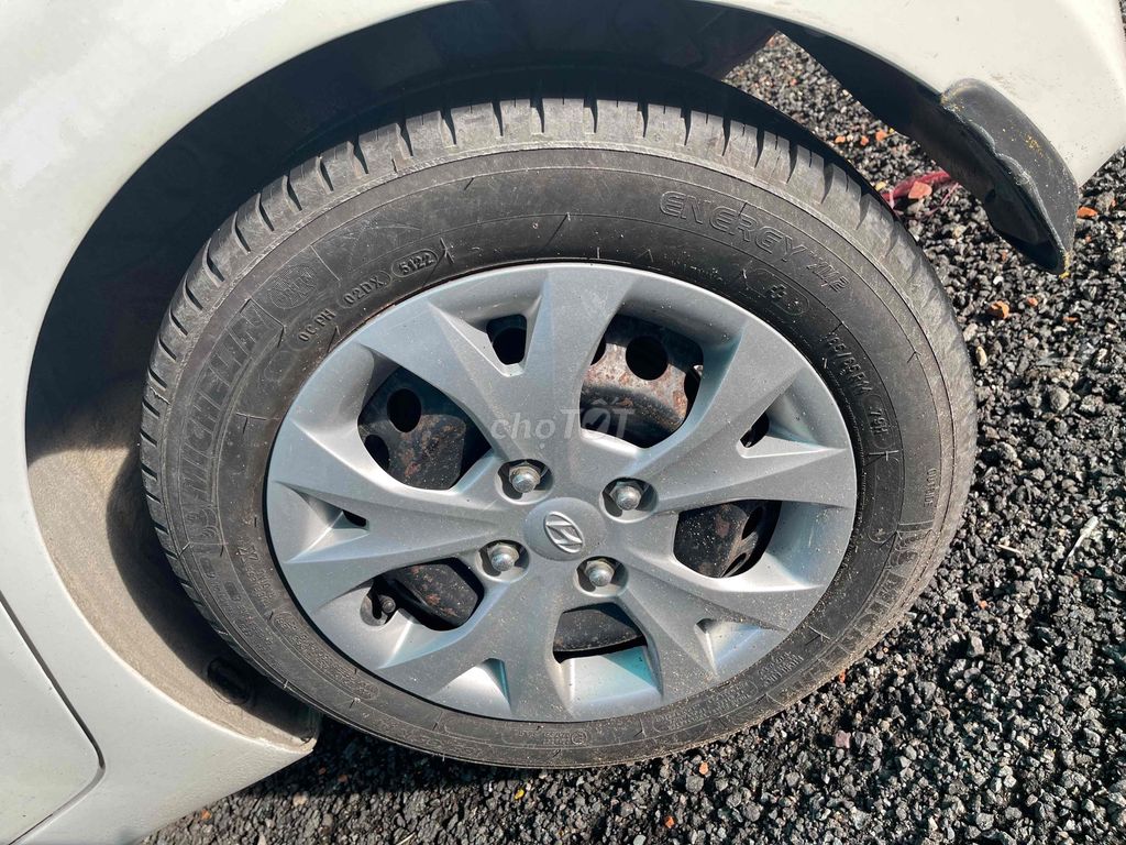 Hyundai Grand i10 2016 Grand 1.2 MT Base - 140000. Mua bán Ô tô tại Quận Bình Tân Tp Hồ Chí Minh được đăng bởi A vinh hình 8