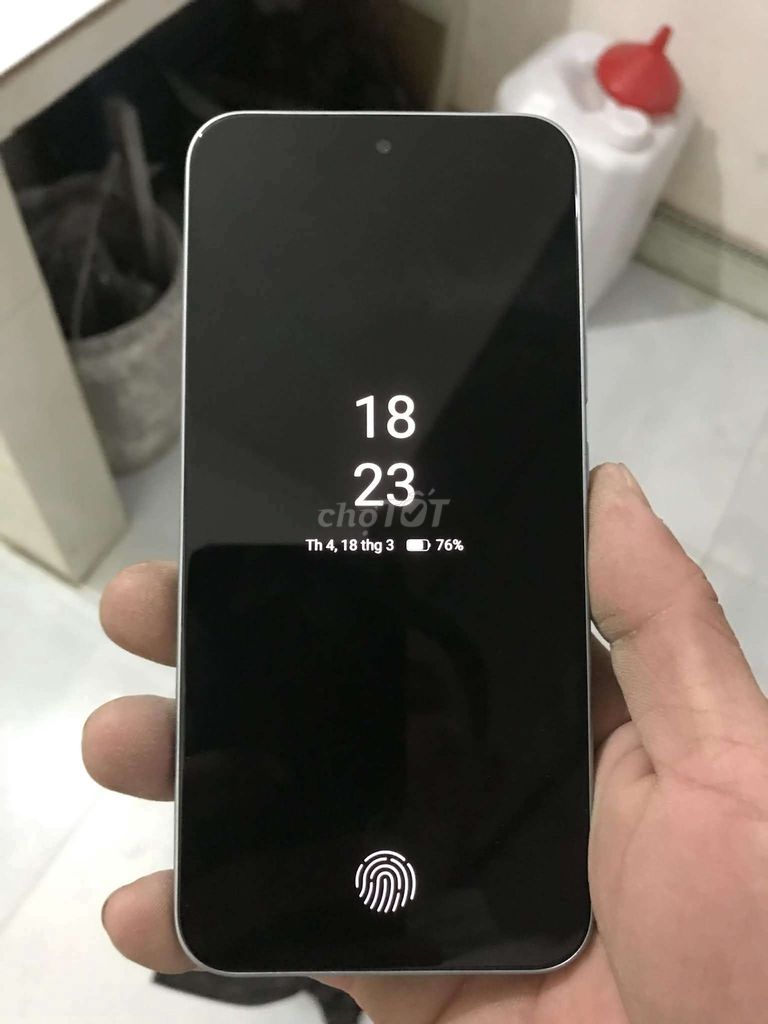 Oppo A6 Pro Bạc. Mua bán Điện thoại tại Huyện Ứng Hòa Hà Nội được đăng bởi nguyễn trọng hùng hình 1