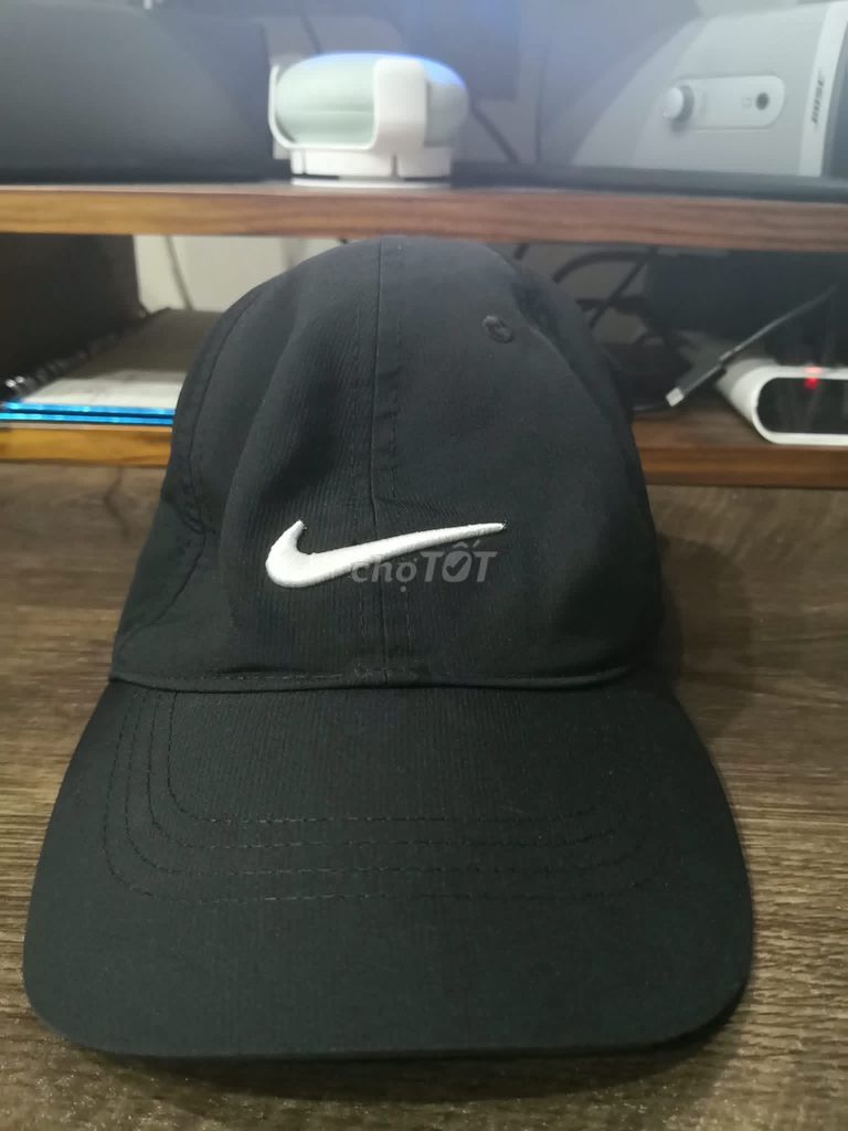 Mũ Nike Legacy91 Dri-Fit Đen. Mua bán Phụ kiện thời trang khác tại Quận 5 Tp Hồ Chí Minh được đăng bởi Nguyen Trung Truc hình 1