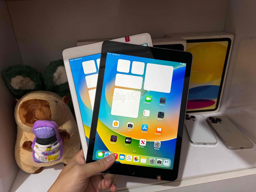 ✨ iPad Gen 5 32GB Wifi Zin All. Mua bán Máy tính bảng tại Quận Gò Vấp Tp Hồ Chí Minh được đăng bởi Duy Techs hình 1