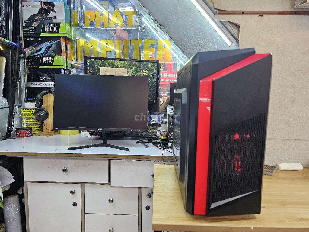 PC I5 4570/H81/16G/240G/GTX960/24INH 75HZ