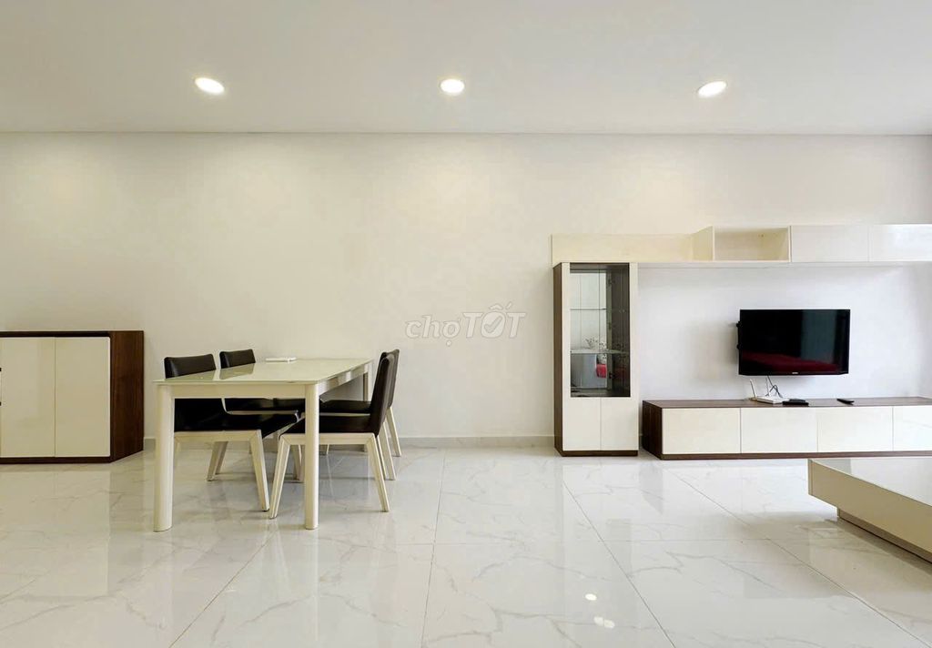 Аренда · 2 комн. · 96 м² · Quận Tân Phú