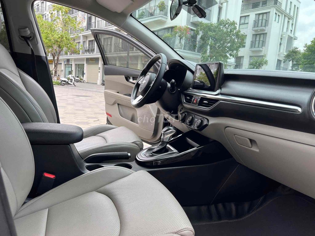 Kia Cerato 2019 1.6 AT Deluxe - 70000 km. Mua bán Ô tô tại Quận Hai Bà Trưng Hà Nội được đăng bởi Tuan Trinh  hình 6