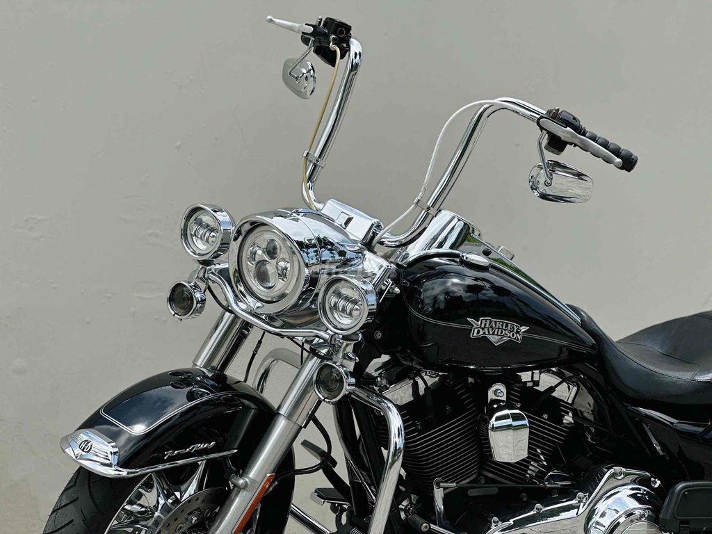 Phúc Lai Motor - Bán Harley Davidson RoadKing. Mua bán Xe máy tại Quận Long Biên Hà Nội được đăng bởi Nguyễn Thanh Phúc hình 3