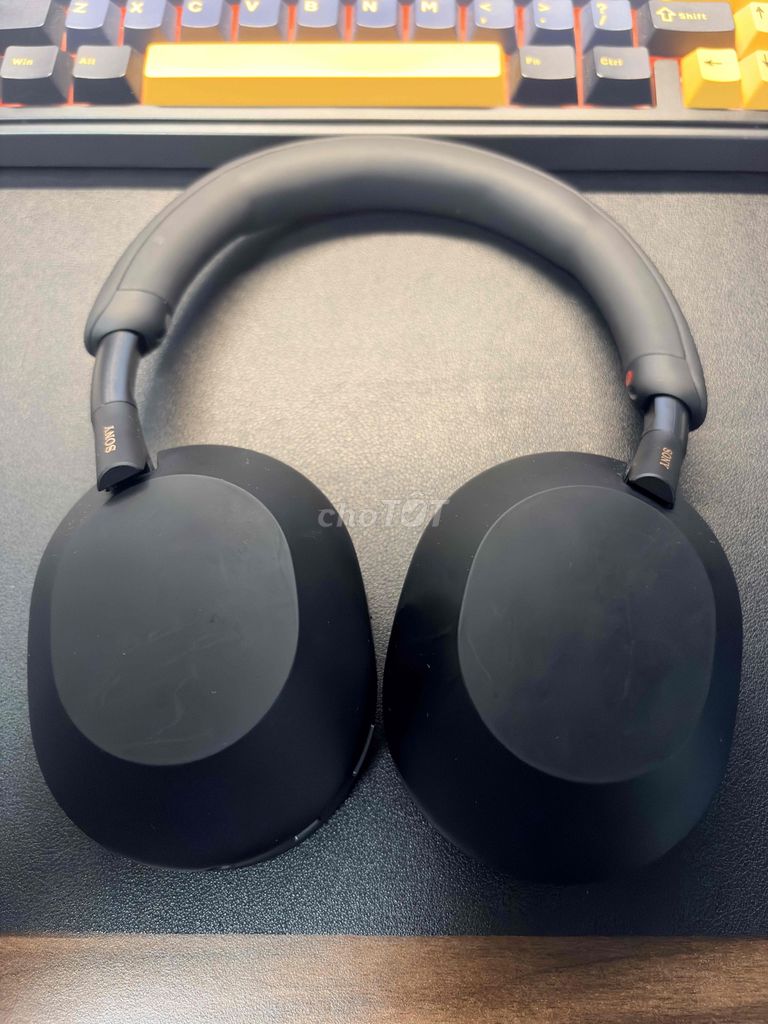 Tai nghe Sony WH-1000XM5 Đen. Mua bán Tivi, Âm thanh tại Thành phố Cao Lãnh Đồng Tháp được đăng bởi Đào Cao Nhật Linh hình 1