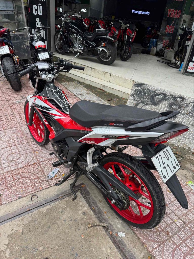 Honda Sonic 2020 máy zin biển số 72. Mua bán Xe máy tại Huyện Bình Chánh Tp Hồ Chí Minh được đăng bởi Phong Vũ hình 4