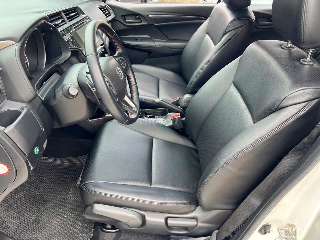 💚💚 Honda Jazz 2018 RS - 39999 km SIÊU MỚI. Mua bán Ô tô tại Thành phố Thuận An Bình Dương được đăng bởi BÌNH VÌNH PHÚ CHUYÊN XE LƯỚT BAO TEST HÃNG  hình 7