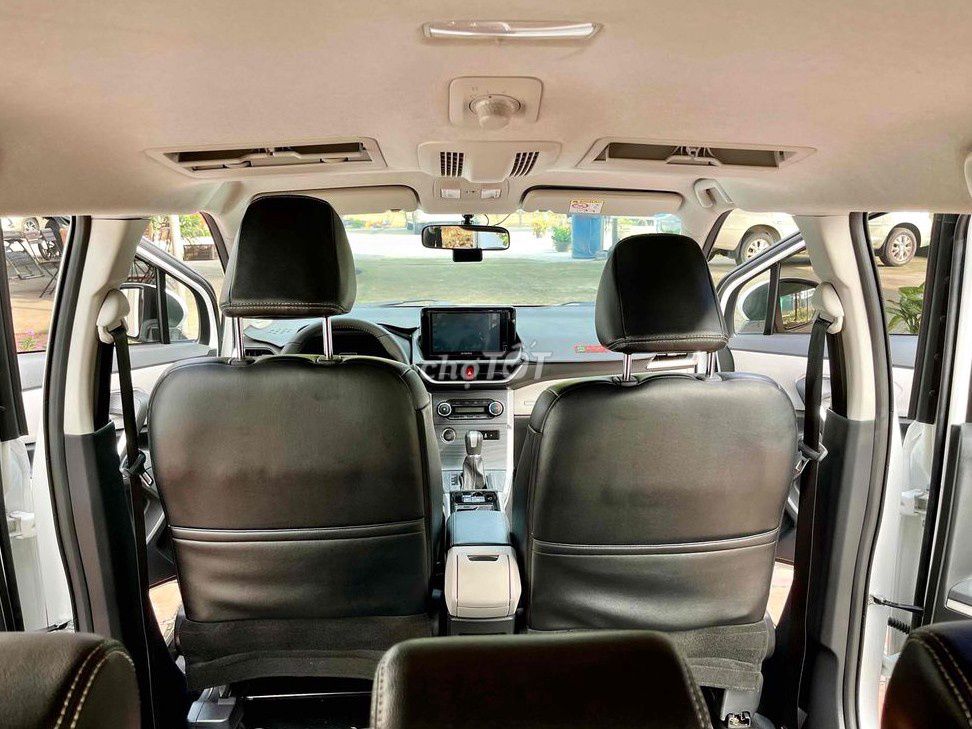 Veloz Cross 2023 Xe gia đình màu trắng ngọc trai. Mua bán Ô tô tại Huyện Hóc Môn Tp Hồ Chí Minh được đăng bởi Sao Mai Home Oto hình 2