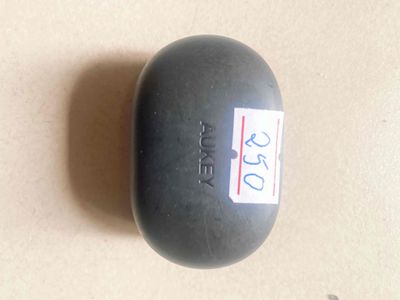 Tai nghe Aukey MHR20124 màu đen. Mua bán Tivi, Âm thanh tại Thành phố Thủ Dầu Một Bình Dương được đăng bởi Soundcore Hàng Nhật