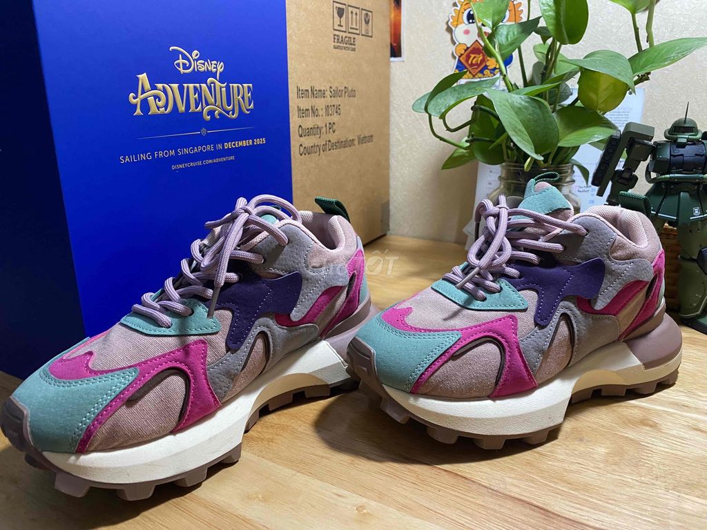 Giày thời trang thể thao đế cao size 37