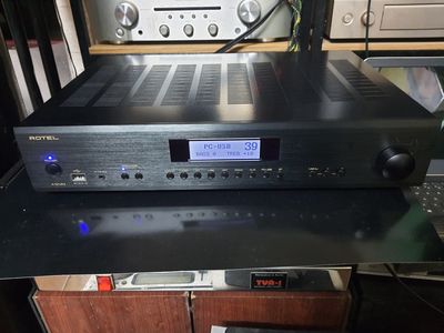 Amply ROTEL A12MKII black hàng chính hãng New 12th. Mua bán Tivi, Âm thanh tại Quận Đống Đa Hà Nội được đăng bởi Đào hải Đăng 