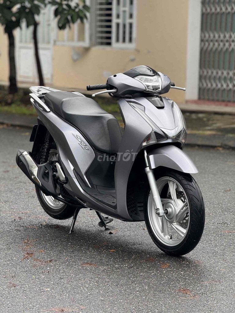 Honda- Sh 125 CBS biên số 43. Mua bán Xe máy tại Quận Liên Chiểu Đà Nẵng được đăng bởi Mạnh hổ hình 2