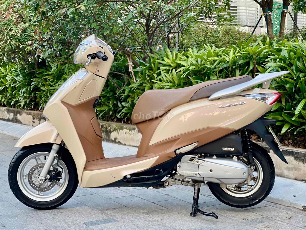 Honda Lead 2015 125cc/Chỉ 7 Triệu Đã Có Xe Đi Ngay. Mua bán Xe máy tại Quận Đống Đa Hà Nội được đăng bởi Phạm Văn Đồng hình 6