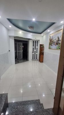 NHÀ CHO THUÊ 2 LẦU 4PN 