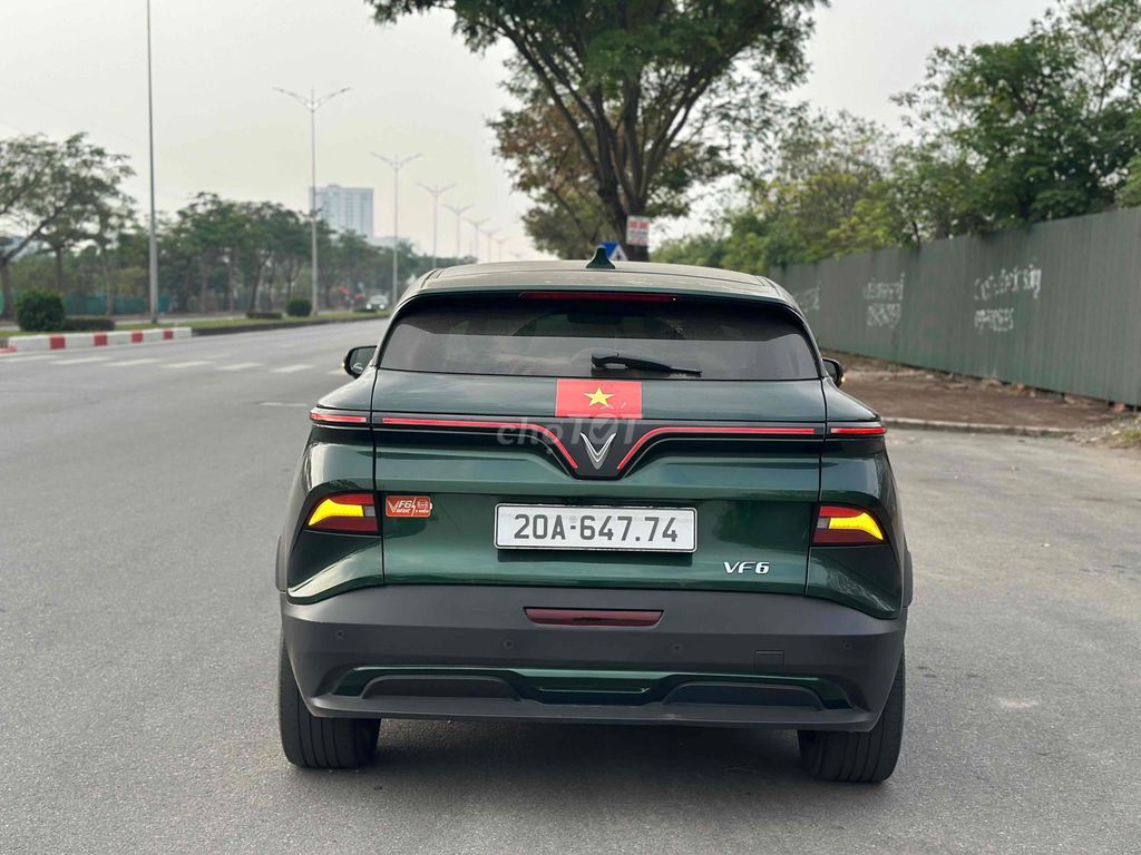 VinFast VF6 Plus bản Full mua pin. Mua bán Ô tô tại Quận Long Biên Hà Nội được đăng bởi Phát Vũ Vinfast hình 6