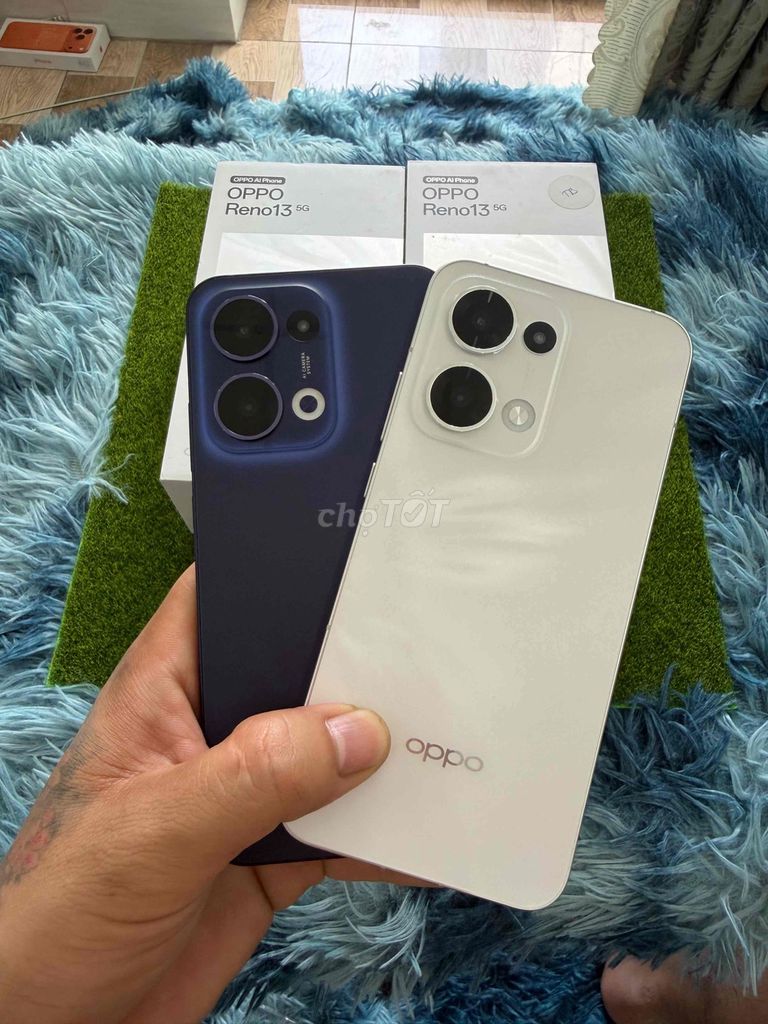 Oppo Reno13 5G Trắng, Xanh đậm keng Fullbox. Mua bán Điện thoại tại Quận Tân Phú Tp Hồ Chí Minh được đăng bởi Nguyễn Thắng Mobile hình 1