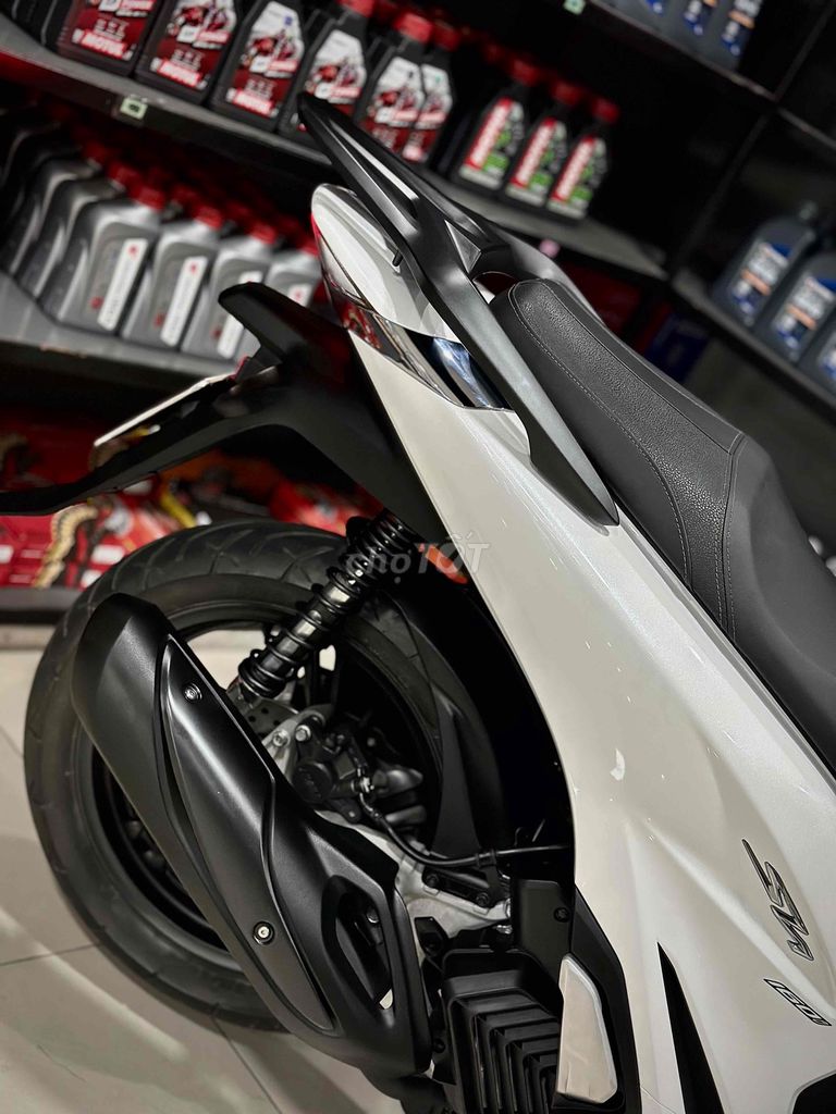 Sh125i 2024 Odo8k Lướt chính chủ ( Hỗ trợ GÓP ) 🔥🔥. Mua bán Xe máy tại Thị xã Phú Mỹ Bà Rịa - Vũng Tàu được đăng bởi Cửa Hàng Xe Máy Phú Mỹ hình 9