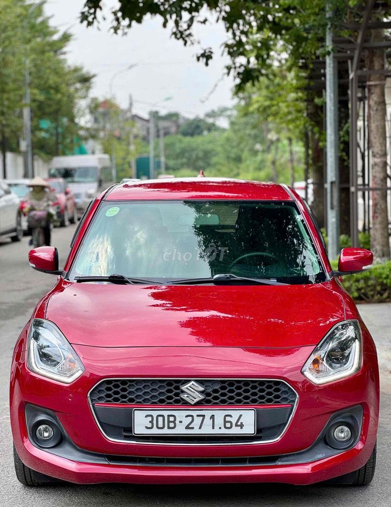 Suzuki Swift GLX 1.2 AT 2019 импортный красный