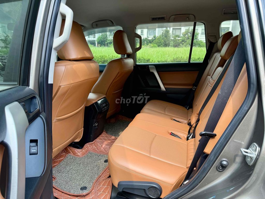 Toyota Prado 2015 TXL 2.7L - 97000 km. Mua bán Ô tô tại Quận Hoàng Mai Hà Nội được đăng bởi Mr Tài hình 10