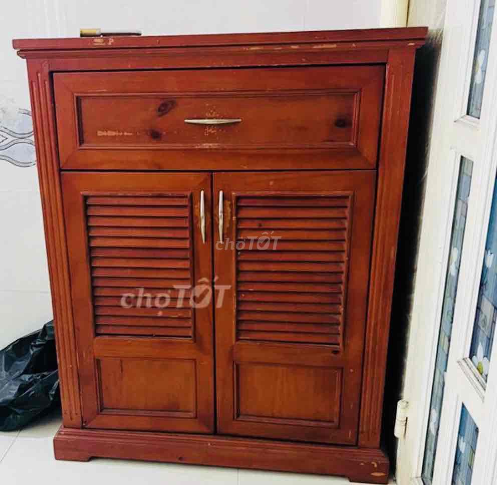Tủ dép gỗ nâu đơn giản. Mua bán Tủ, kệ gia đình tại Huyện Hóc Môn Tp Hồ Chí Minh được đăng bởi Ngân hình 1