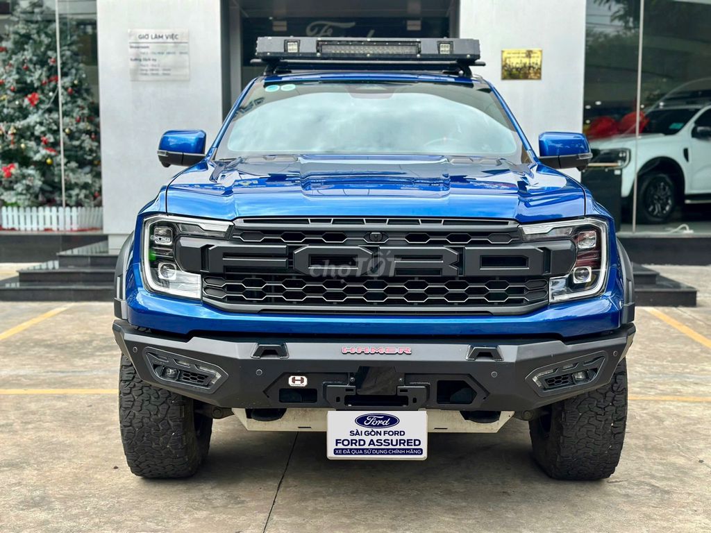 MUA FORD RAPTOR 2023 KÈM PHỤ KIỆN HƠN 100 TRIỆU