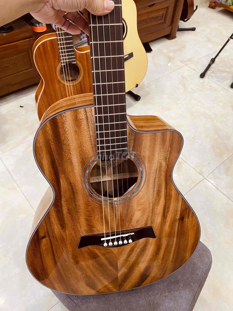 Thanh lý acoustic full điệp không tỳ vết