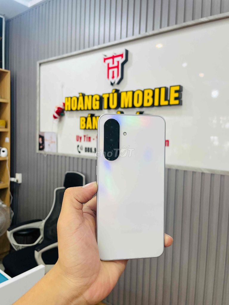 Samsung A36 5G 8GB/128GB Trắng. Mua bán Điện thoại tại Quận Liên Chiểu Đà Nẵng được đăng bởi Hoàng Tú MB hình 1