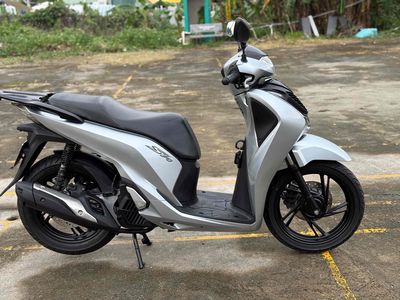 ❌SH 2018 cbs bạc porsche cực đẹp biễn 43 chính chủ. Mua bán Xe máy tại Quận Liên Chiểu Đà Nẵng được đăng bởi Anh po