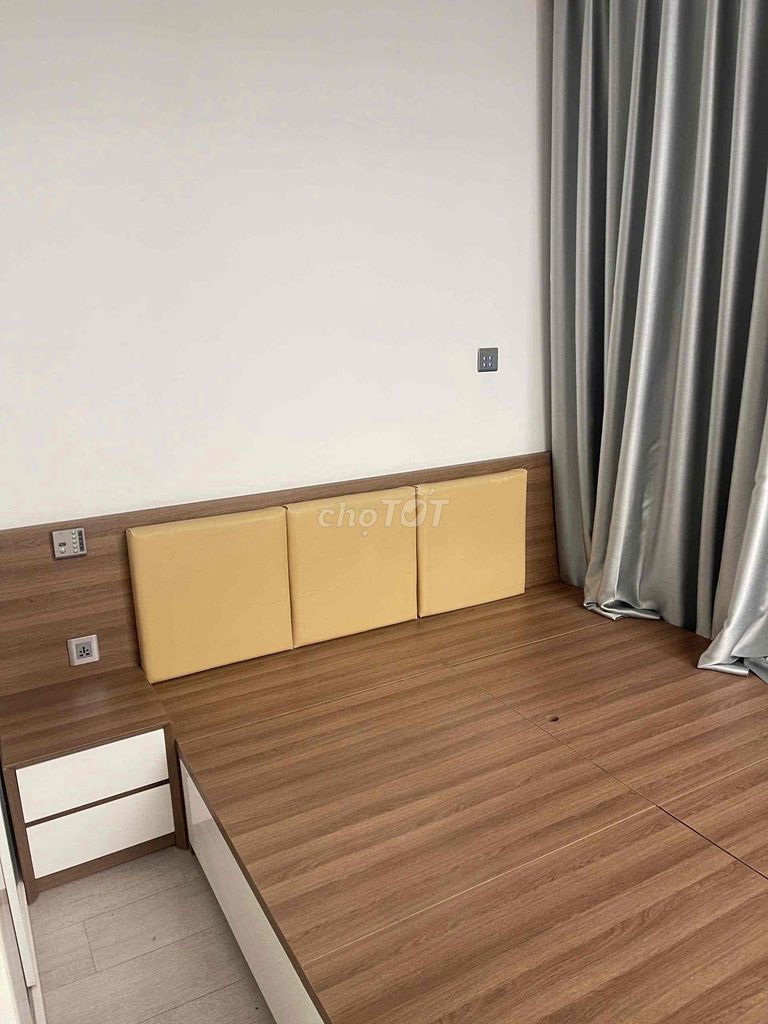 Bán Gấp 2PN Vinhomes Golden River giá 9t8. Mua bán Căn hộ/Chung cư tại Quận 1 Tp Hồ Chí Minh được đăng bởi tuananh  tra hình 3