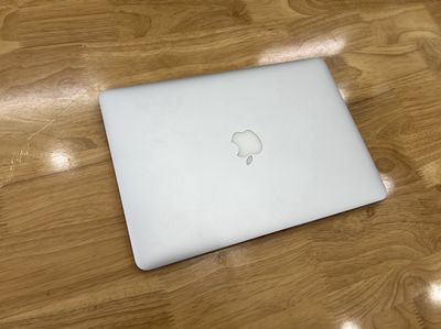 MacBook Air 2017 i5 13.3 inch 8GB/256GB