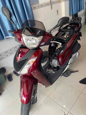 SH 150 2011 Nhập italia 3 cục bstp 9chủ zin đẹp. Mua bán Xe máy tại Quận Gò Vấp Tp Hồ Chí Minh được đăng bởi Đăng Khôi