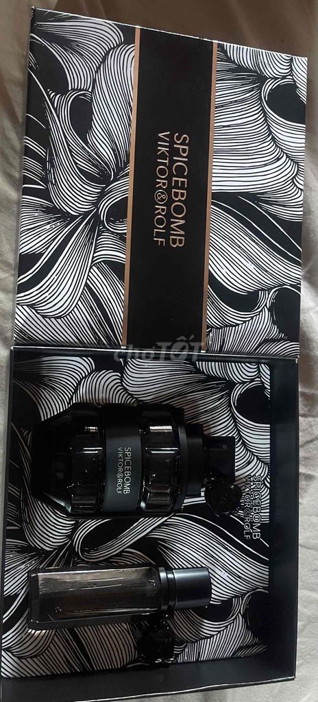 Nước hoa Viktor & Rolf Spicebomb Nam. Mua bán Nước hoa tại Quận Tân Bình Tp Hồ Chí Minh được đăng bởi Lê thành long hình 1