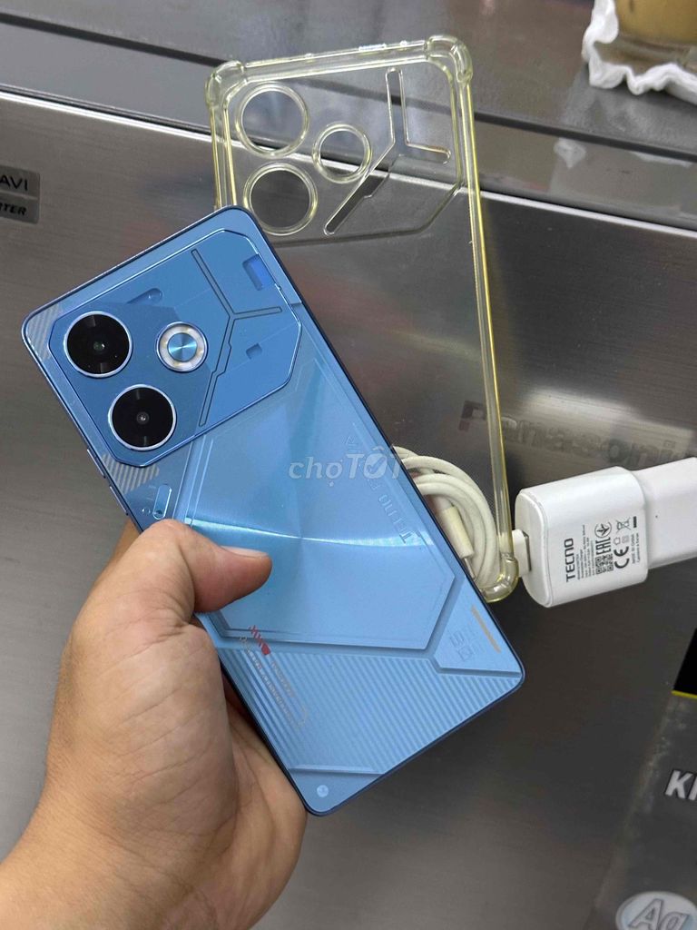 Tecno Pova 6 8/256GB Xanh pin6000. Mua bán Điện thoại tại Quận Bình Tân Tp Hồ Chí Minh được đăng bởi thành loc  hình 1