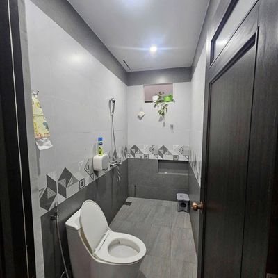 Аренда · 3 комн. · 100 м² · Quận Cẩm Lệ, ул. Đường Diên Hồng