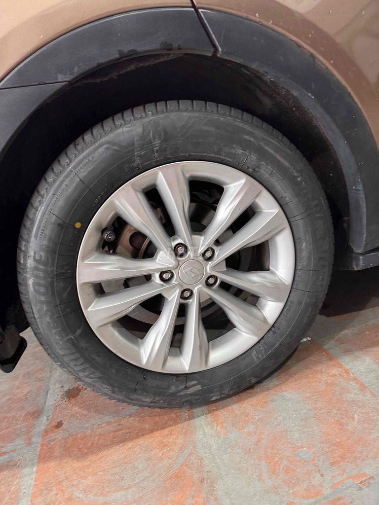 Hyundai Santa Fe 2016 2.2 AT 2WD - 145000 km. Mua bán Ô tô tại Huyện Ea Kar Đắk Lắk được đăng bởi Phạm Văn Tâm hình 4