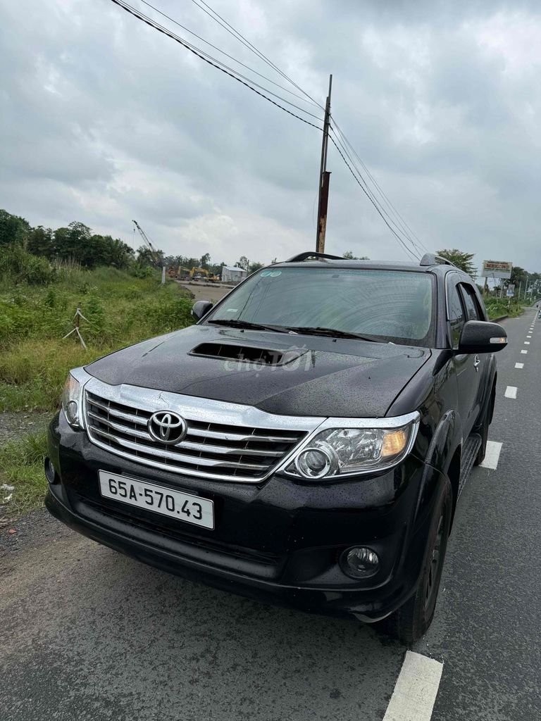 Toyota Fortuner 2014 2.5G - 200000 km. Mua bán Ô tô tại Quận Bình Thuỷ Cần Thơ được đăng bởi Hiếu Nghĩa Cần Thơ hình 2