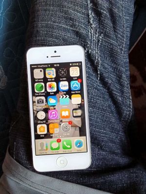 Apple iPhone 5 Trắng