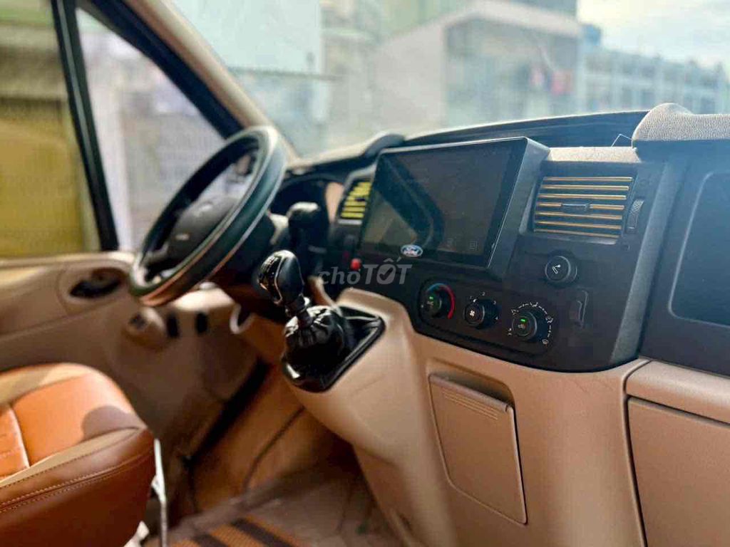 TRAINSIT 2019 SVP XE DỊCH VỤ NỒI ,CHỦ LÊN NHÌU ĐỒ. Mua bán Ô tô tại Quận Bình Tân Tp Hồ Chí Minh được đăng bởi XUÂN DUY AUTO hình 15