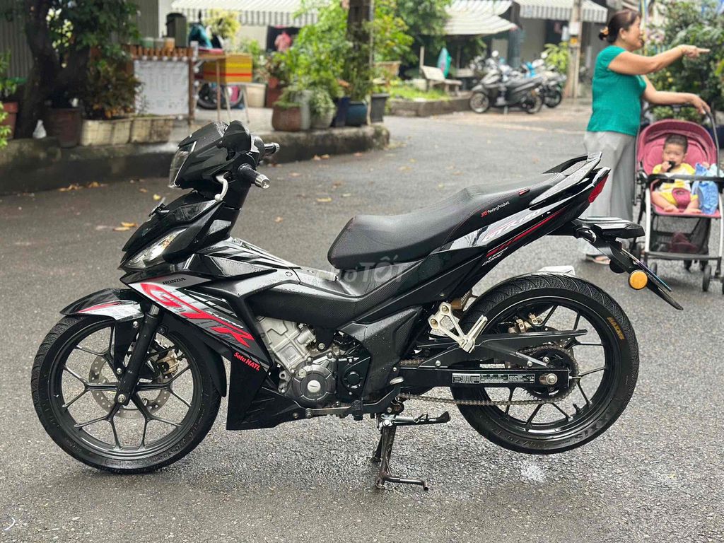 Honda Supra GTR 150 V2 2021 Đen Sporty. Mua bán Xe máy tại Quận 11 Tp Hồ Chí Minh được đăng bởi Hưng Từ hình 6