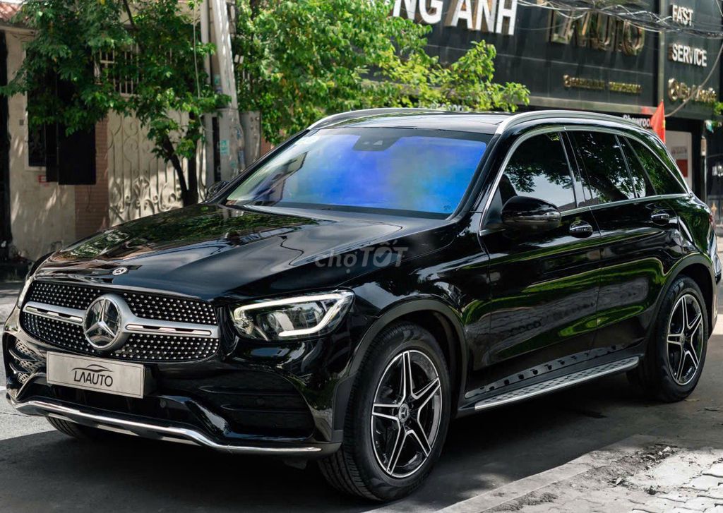 Mercedes Benz GLC300 4MATIC 2021. Mua bán Ô tô tại Quận 1 Tp Hồ Chí Minh được đăng bởi LongAnh AuTo  hình 3