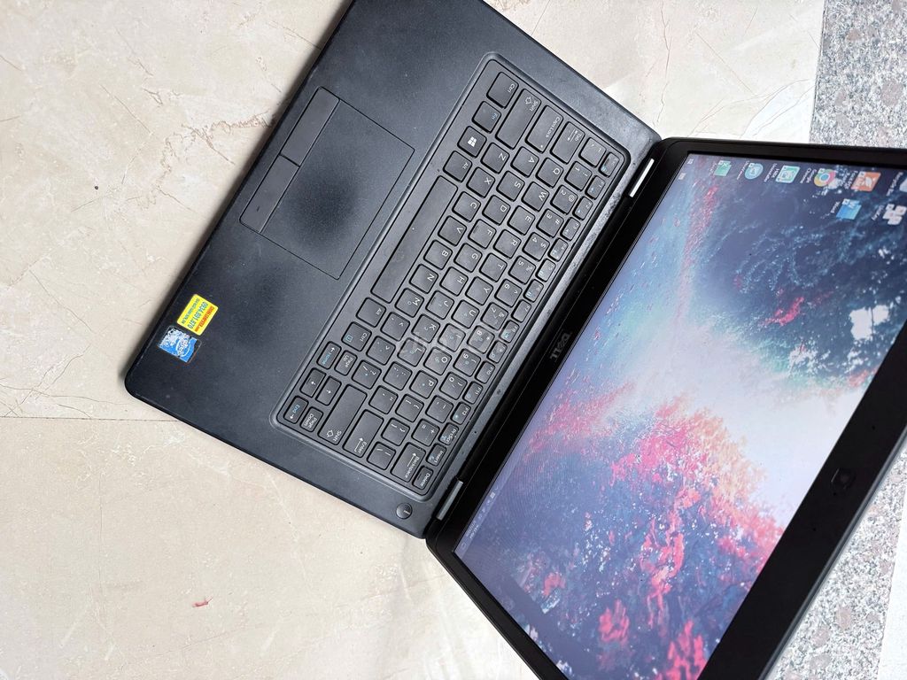 Dell Latitude E5450 i5 4GB SSD Đen. Mua bán Laptop tại Quận Liên Chiểu Đà Nẵng được đăng bởi Anh Hoàng hình 1