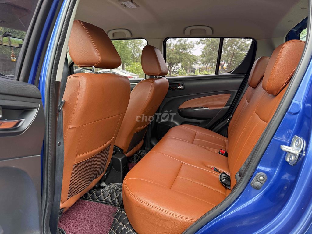 Suzuki Swift 2015 Special logo vàng. Mua bán Ô tô tại Quận Cẩm Lệ Đà Nẵng được đăng bởi Trọng Hiếu Đà Nẵng hình 16