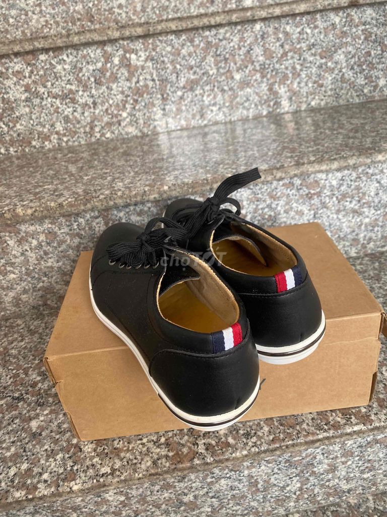 Đôi Giày Sperry Đen Size 42