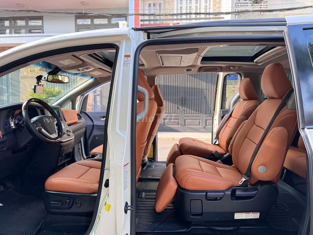 Toyota Sienna 3.5 Mỹ full option bản CAO NHẤT VIPP. Mua bán Ô tô tại Quận Phú Nhuận Tp Hồ Chí Minh được đăng bởi Mss Ngọc hình 8