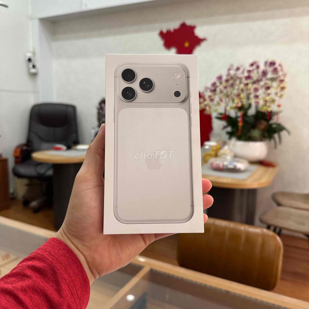 Apple iPhone 17 Pro Max 256GB Bạc. Mua bán Điện thoại tại Thành phố Buôn Ma Thuột Đắk Lắk được đăng bởi Nguyễn Hoàng hình 1