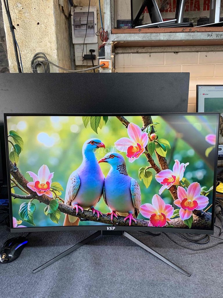 MÀN HÌNH VSP CONG 27" 165HZ FULLBOX BH HÃNG CHO AE